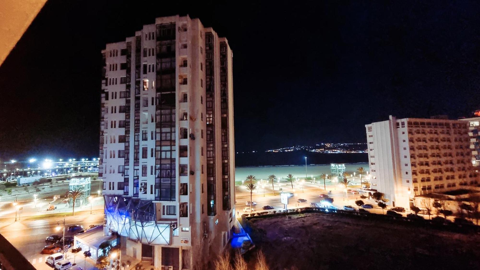 Luxury Sea And Marina View Apartment Tanger Extérieur photo